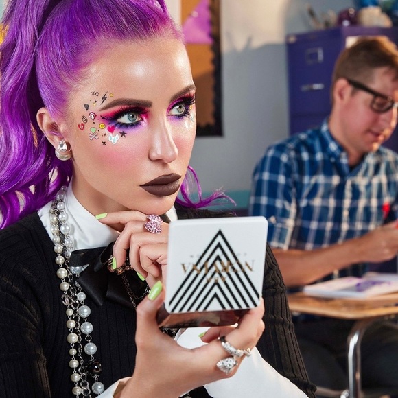 🆕 ABH Mini NORVINA Pro Pigment Eyeshadow Palette Vol. 1 - Picture 3 of 17